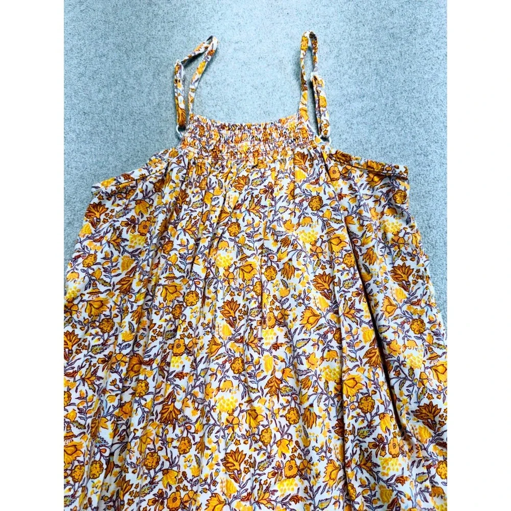 Old Navy Tiered Cami Dress Kids Size S 6-7 Yellow Floral Smocked Boho Sundress